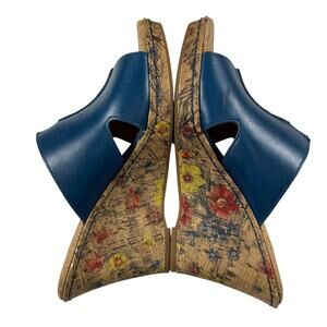 b.o.c. Teal Blue Leather Wedge Slide Sandals Floral Cork Heel Size 9